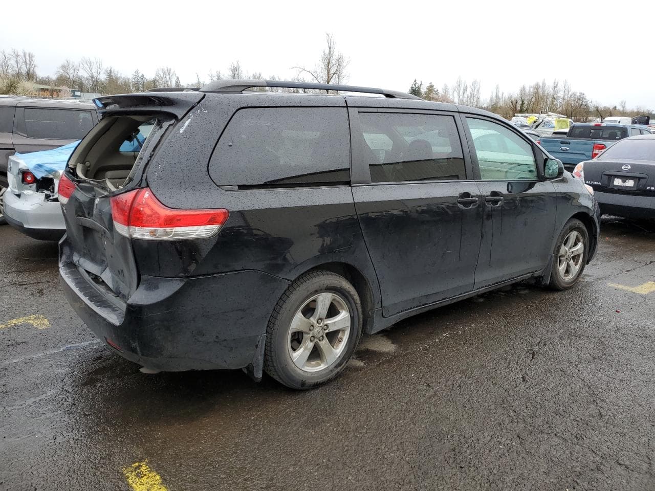 2014 Toyota Sienna Le - foto 3
