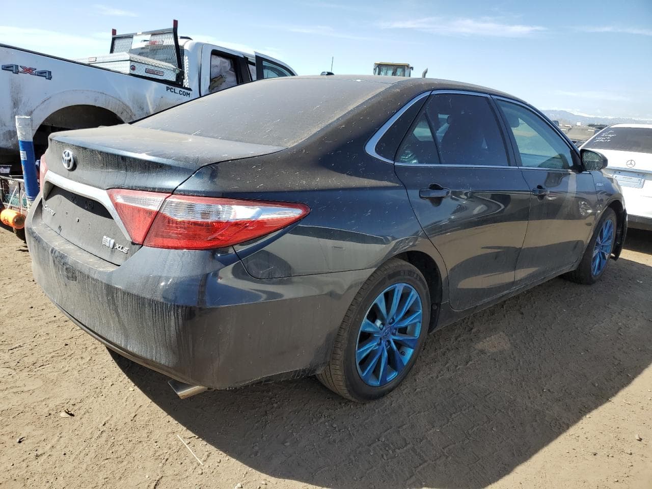 2015 Toyota Camry Hybrid - foto 3