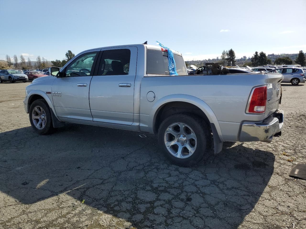 2017 Ram 1500 Laramie - foto 3
