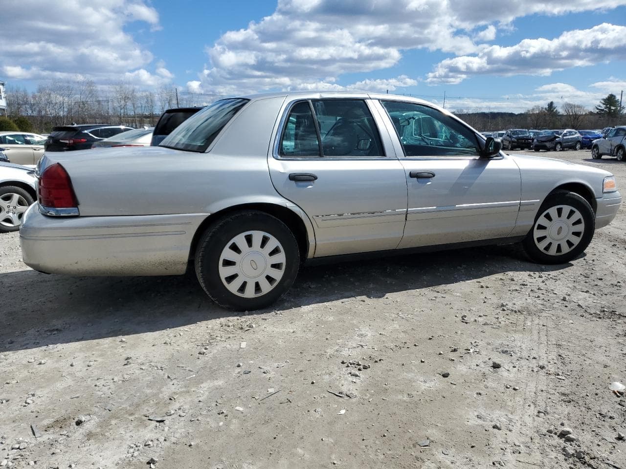 2008 Ford Crown Victoria Standard - foto 3