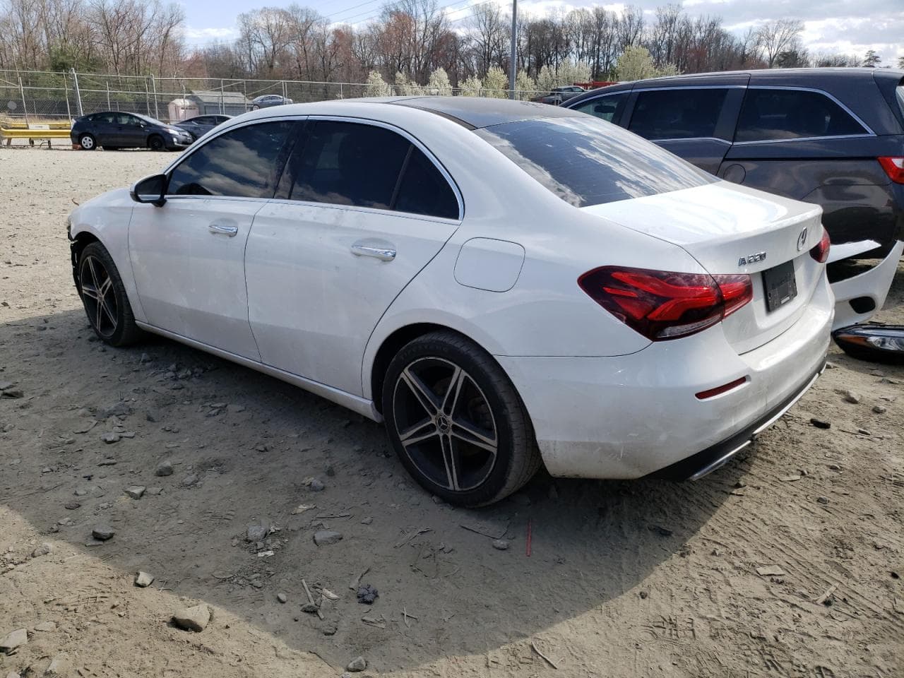 2019 Mercedes-Benz A 220 - foto 2