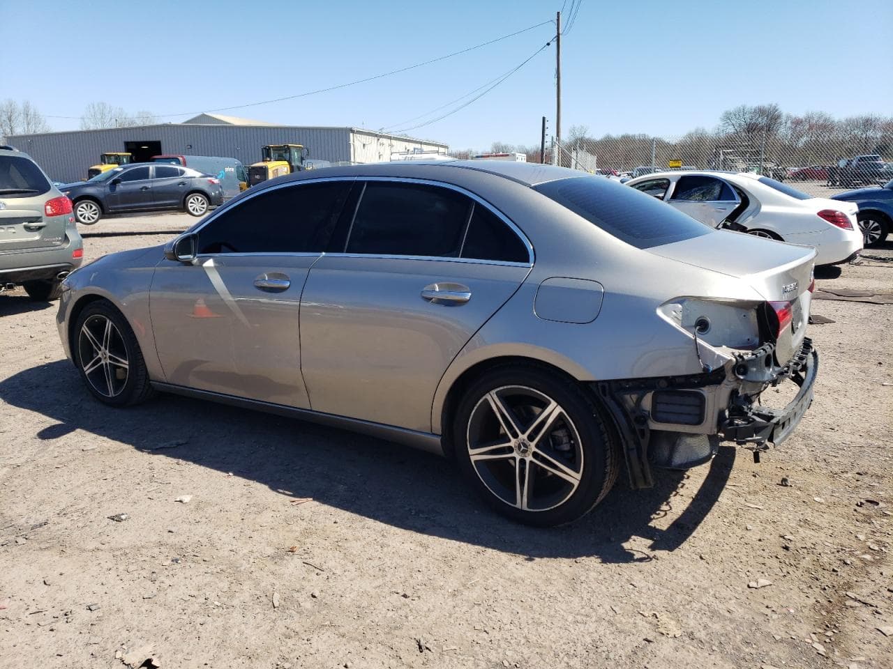 2019 Mercedes-Benz A 220 4Matic - foto 2