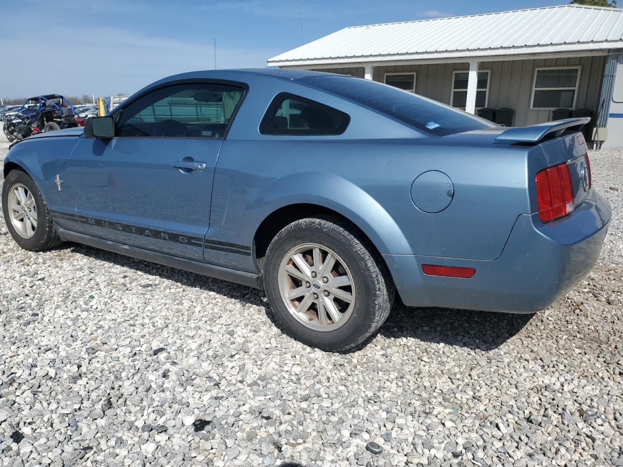 2006 Ford Mustang - foto 2