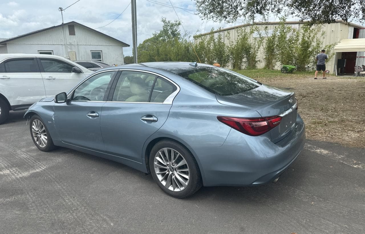 2019 Infiniti Q50 Luxe - foto 3