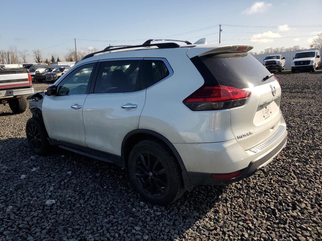 2017 Nissan Rogue Sv - foto 2