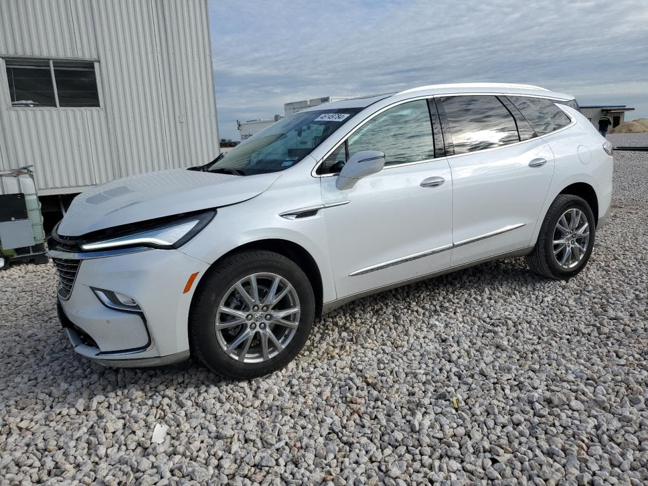 2023 Buick Enclave Essence Fwd
