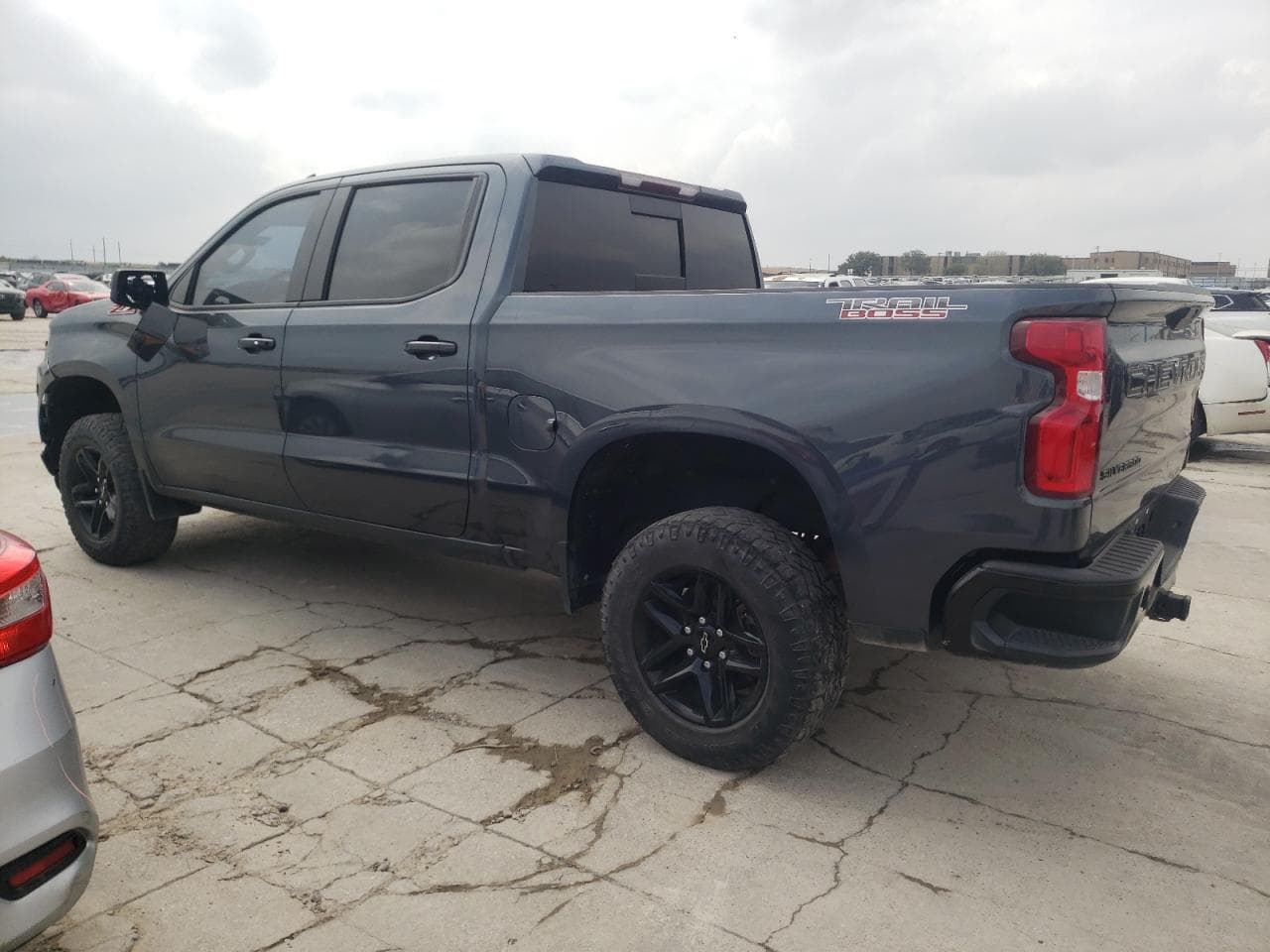 2020 Chevrolet Silverado K1500 Lt Trail Boss - foto 2