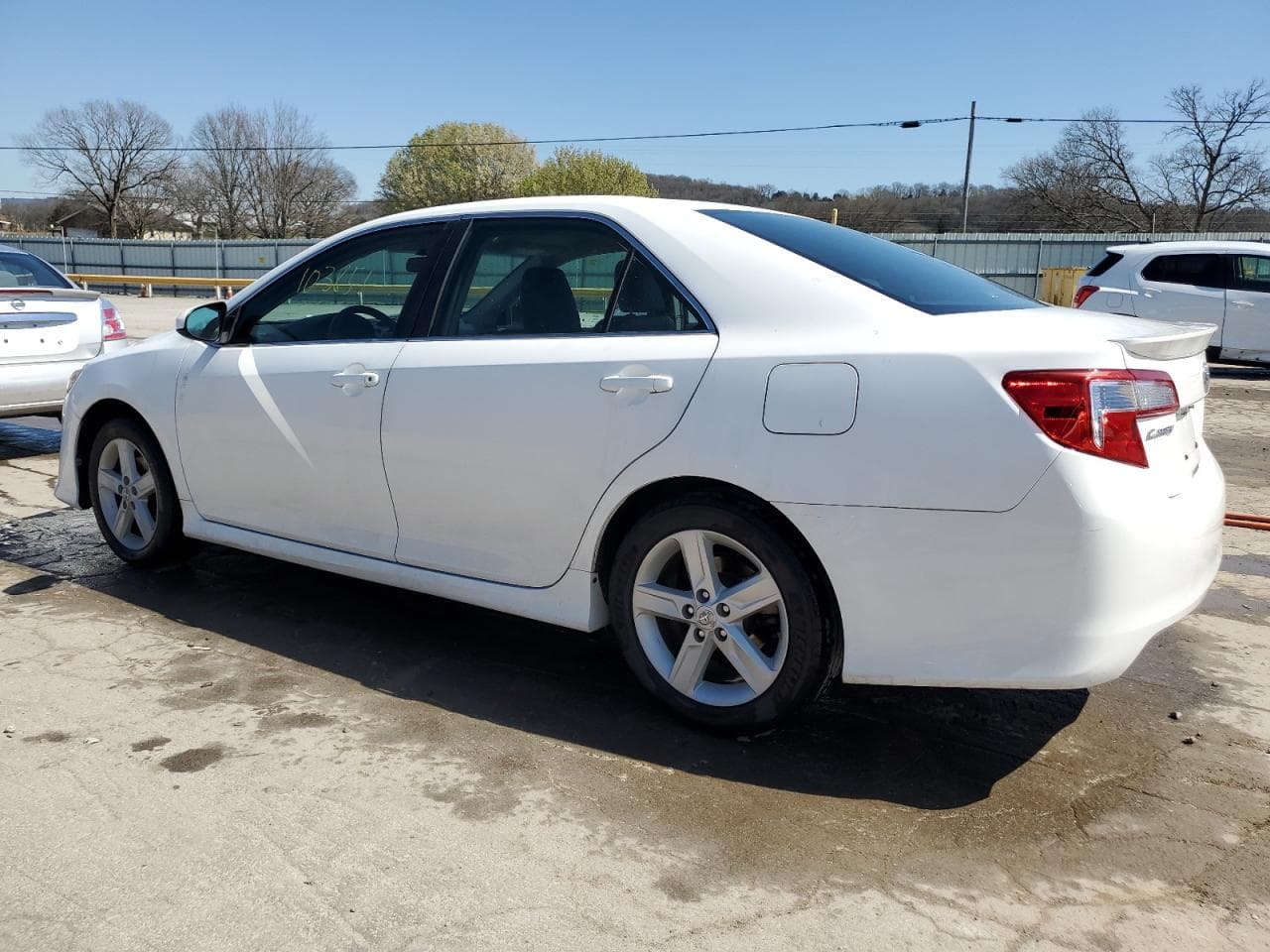 2012 Toyota Camry Base - foto 2
