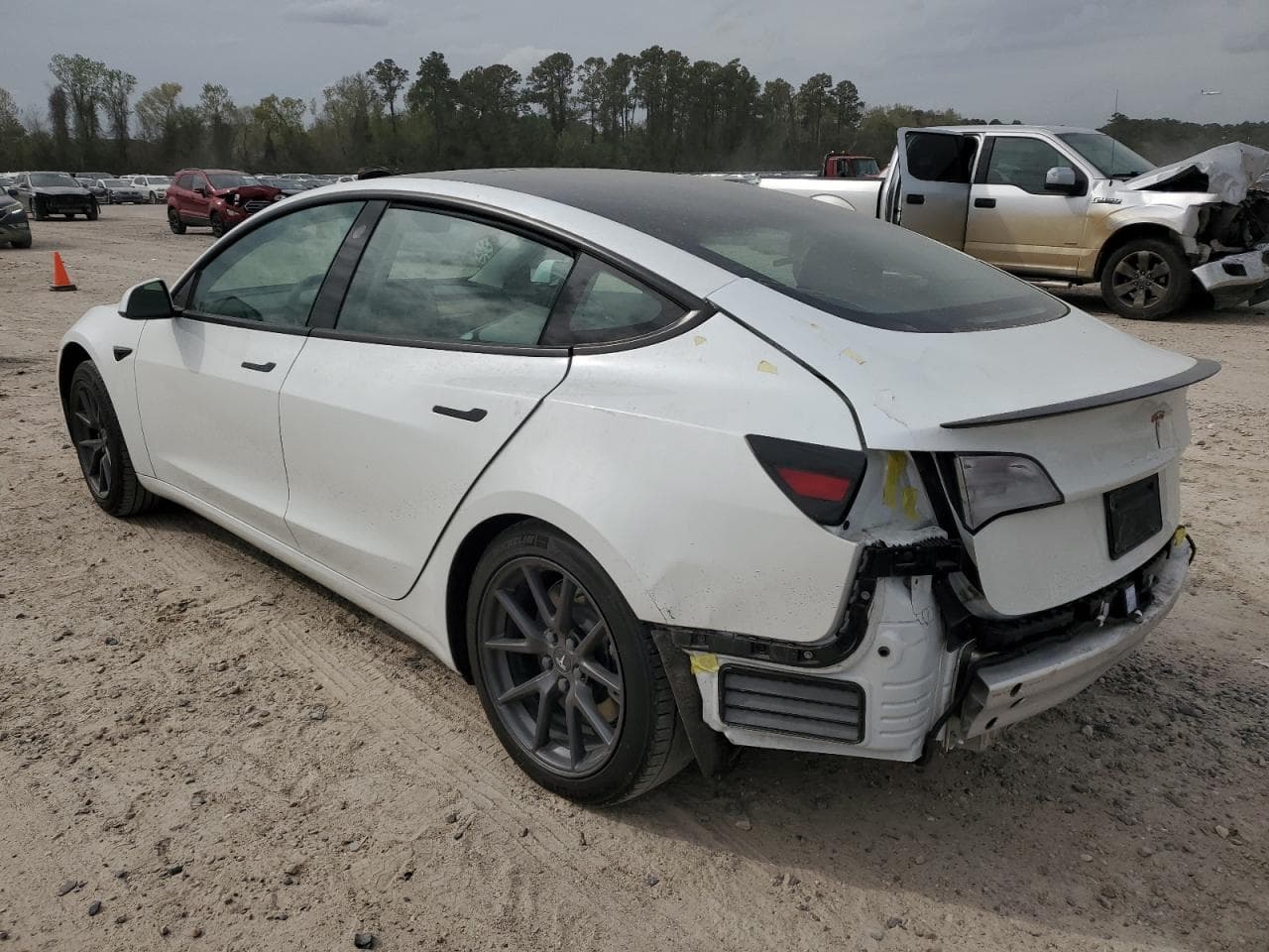 2021 Tesla Model 3 - foto 2