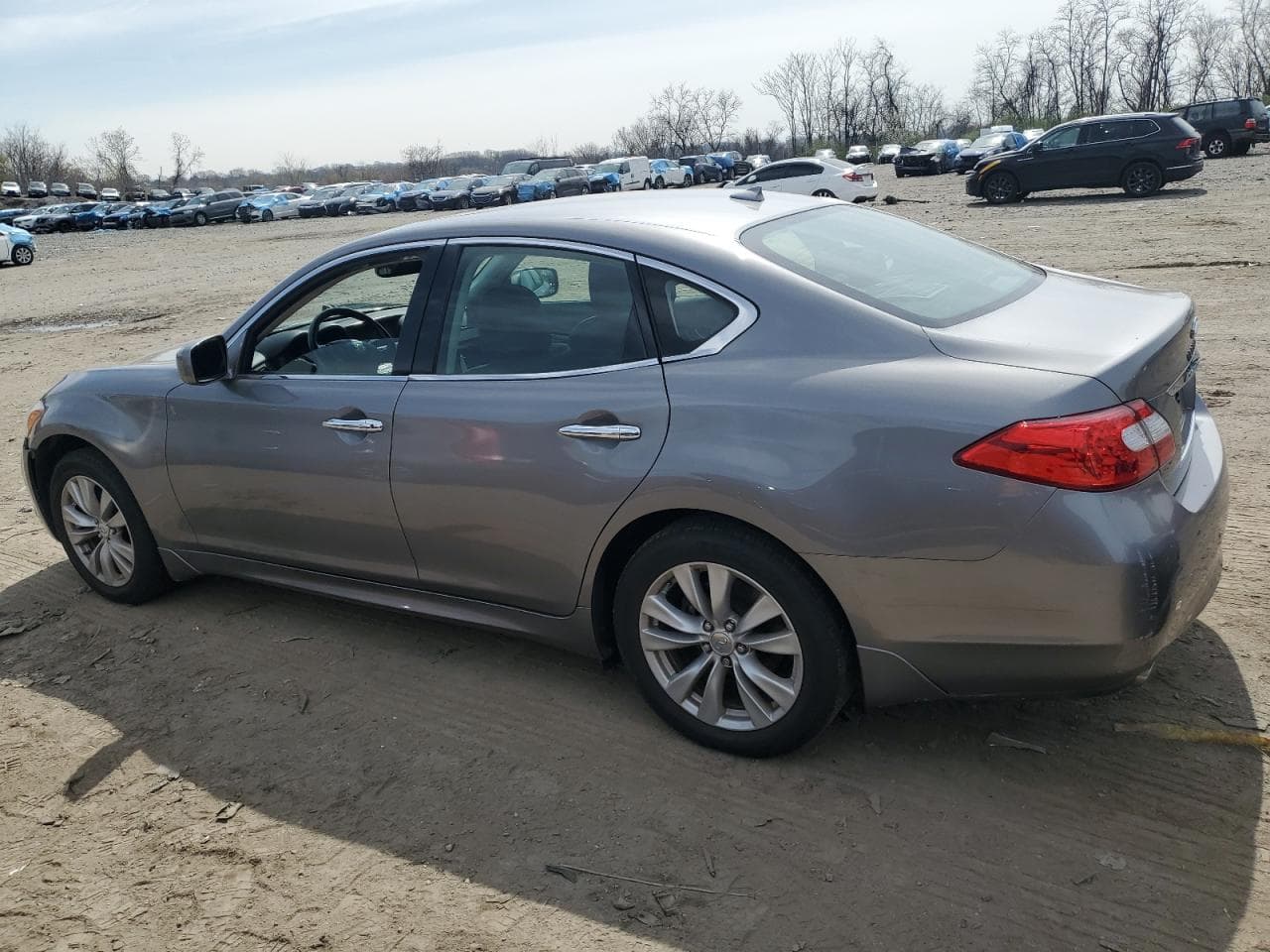 2011 Infiniti M37 X - foto 2