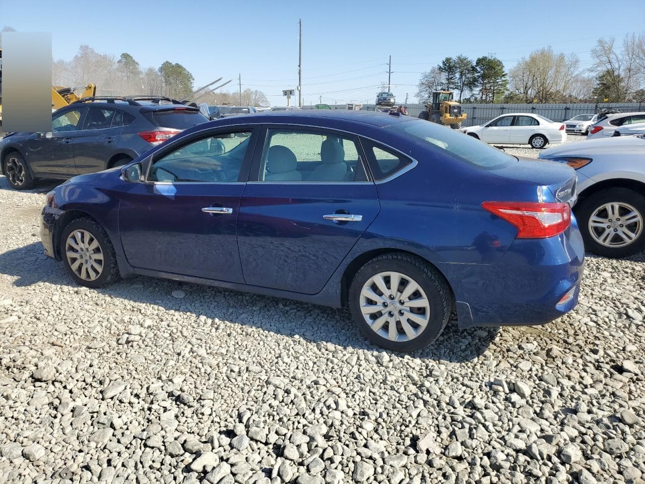 2017 Nissan Sentra S - foto 2