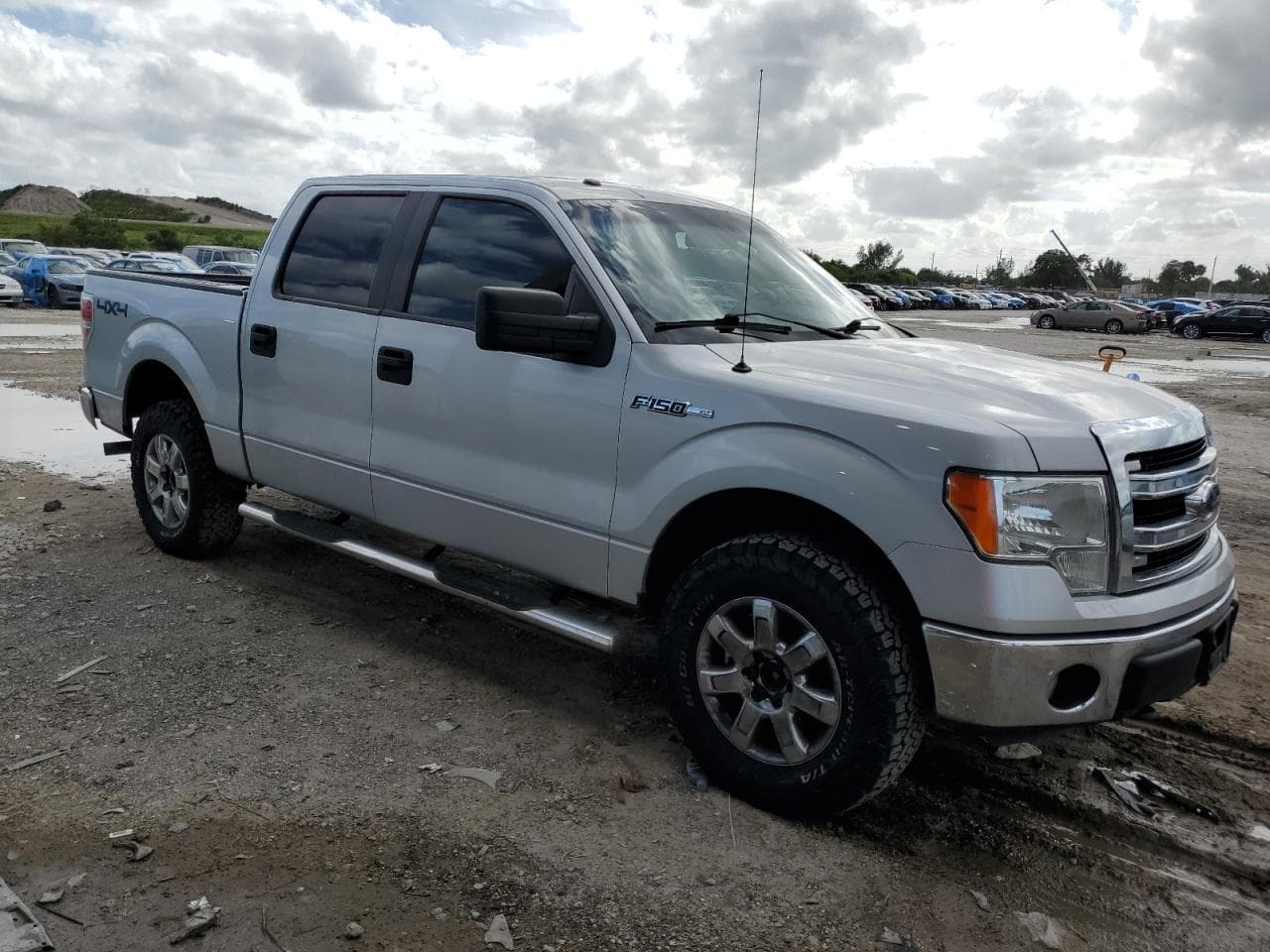 2014 Ford F150 Supercrew - foto 4