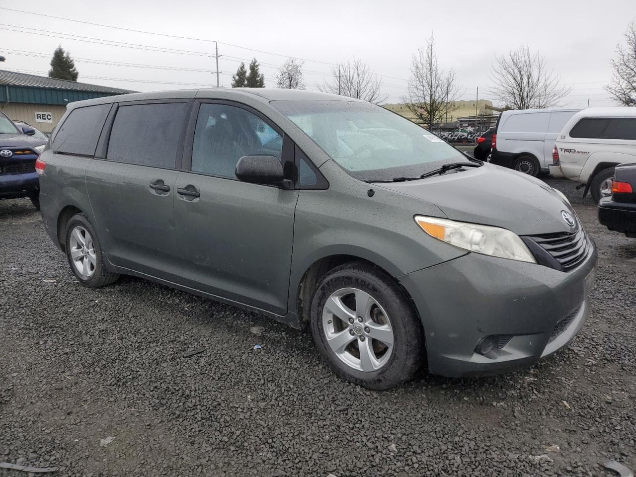 2013 Toyota Sienna - foto 4