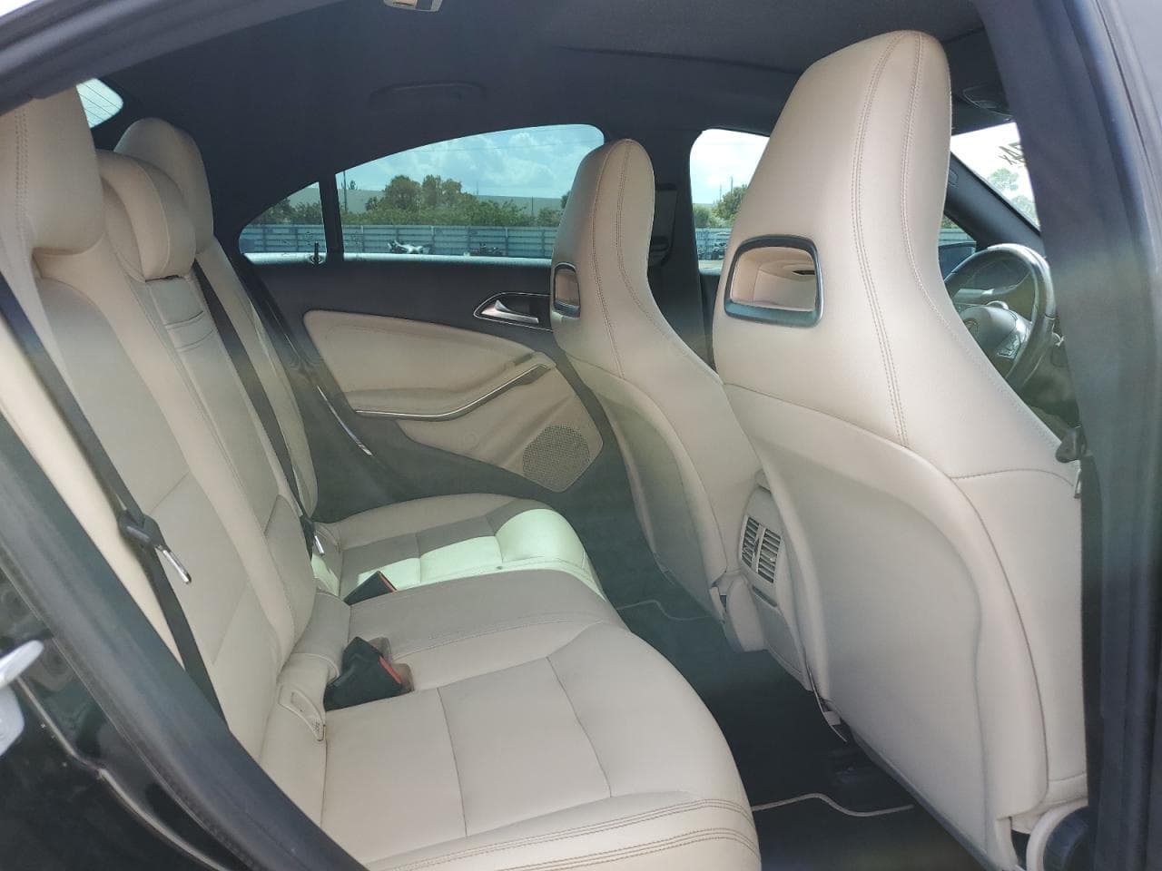 2016 Mercedes-Benz Cla 250 4Matic - foto 2