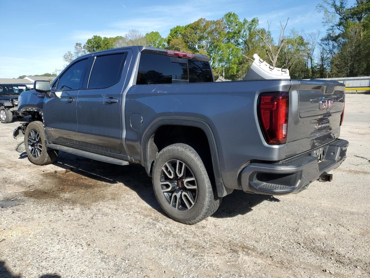 2022 GMC Sierra Limited K1500 At4 - foto 2