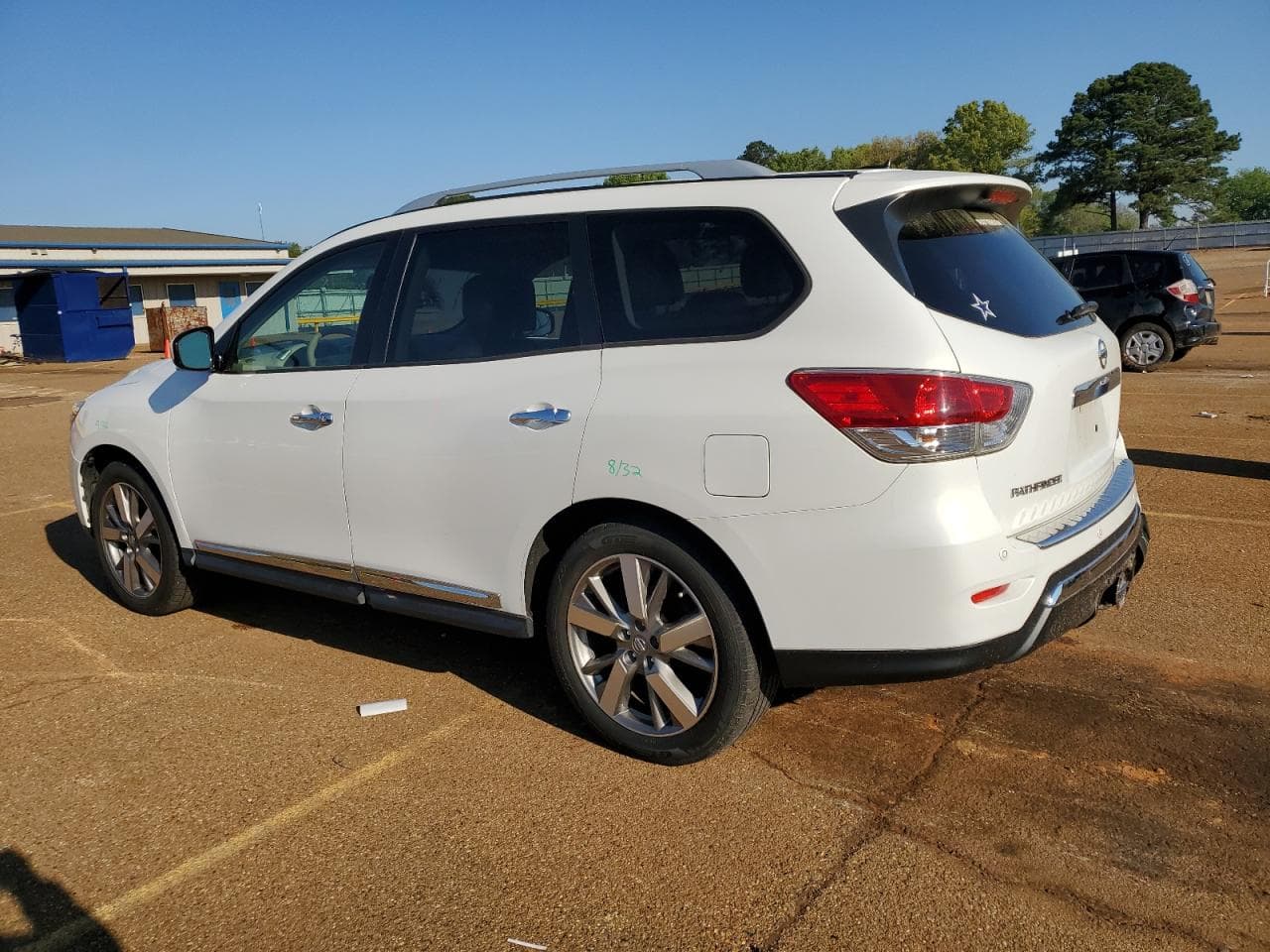 2014 Nissan Pathfinder S - foto 2