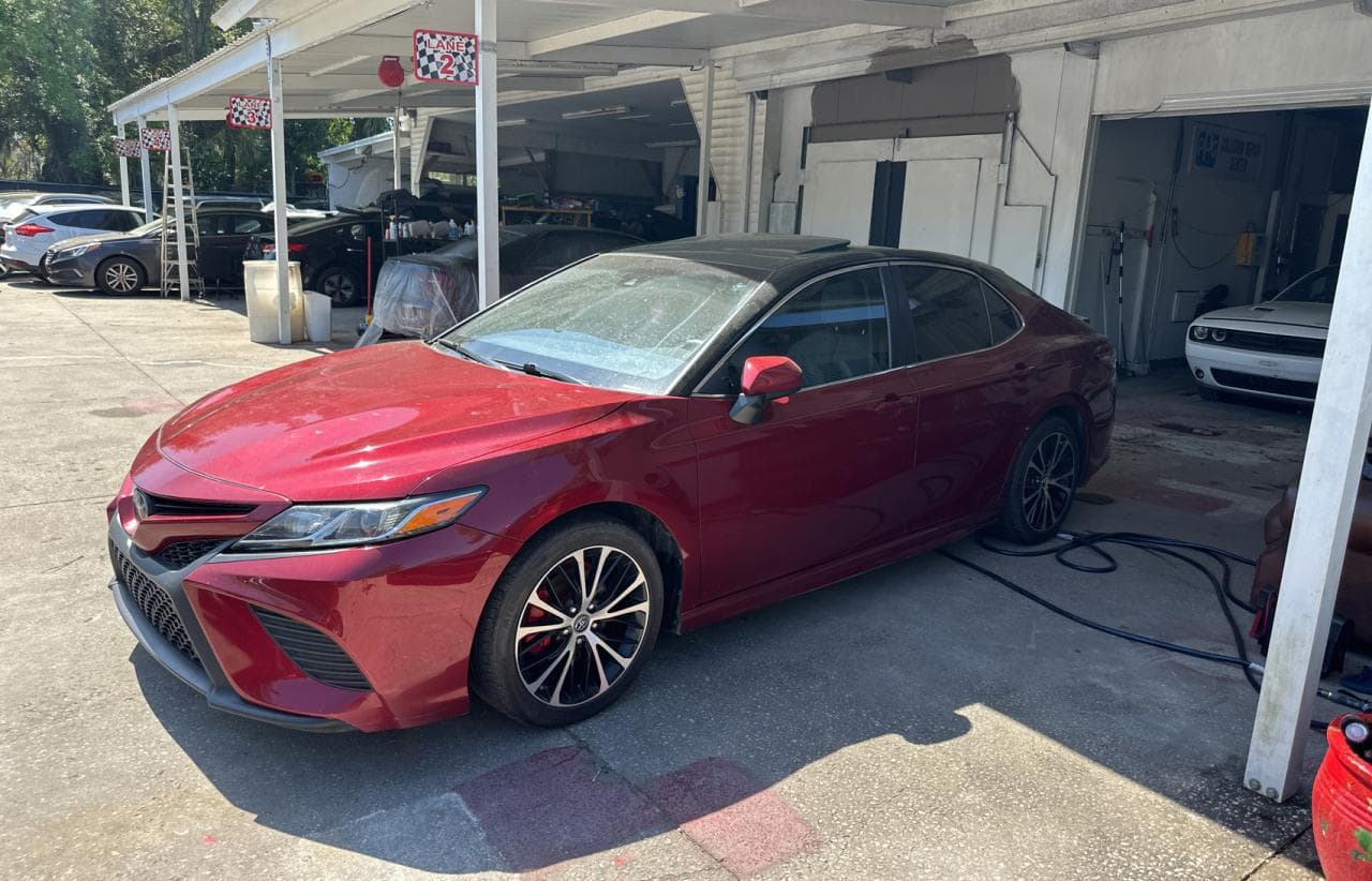 2018 Toyota Camry Se - foto 2
