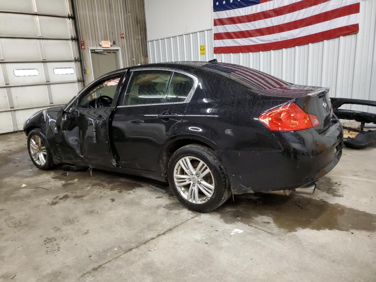 2010 Infiniti G37 - foto 2