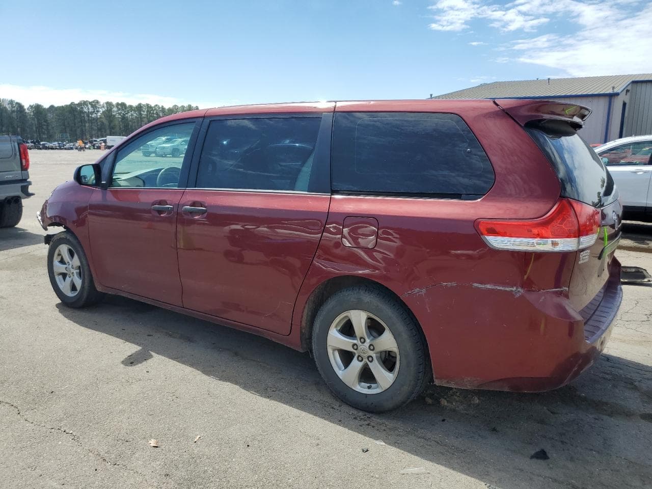 2013 Toyota Sienna - foto 2