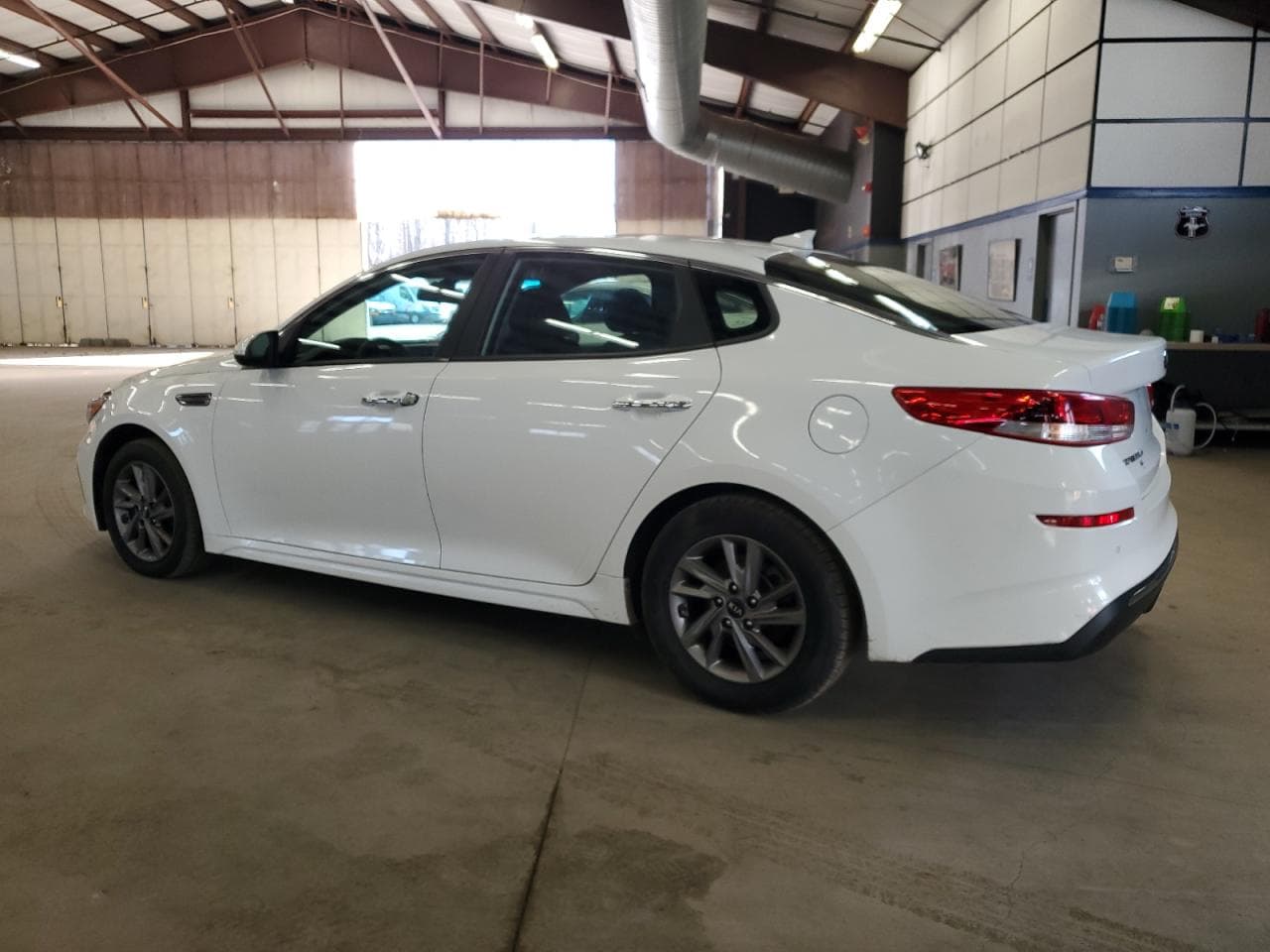 2020 Kia Optima Lx - foto 2