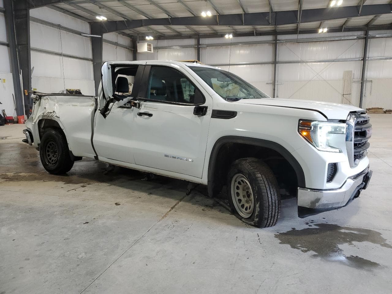 2021 GMC Sierra K1500 - foto 4