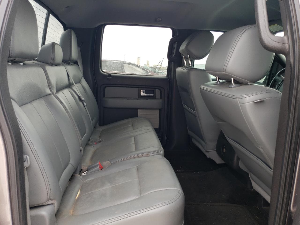 2014 Ford F150 Supercrew - foto 2