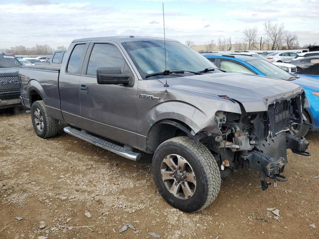 2014 Ford F150 Super Cab - foto 4