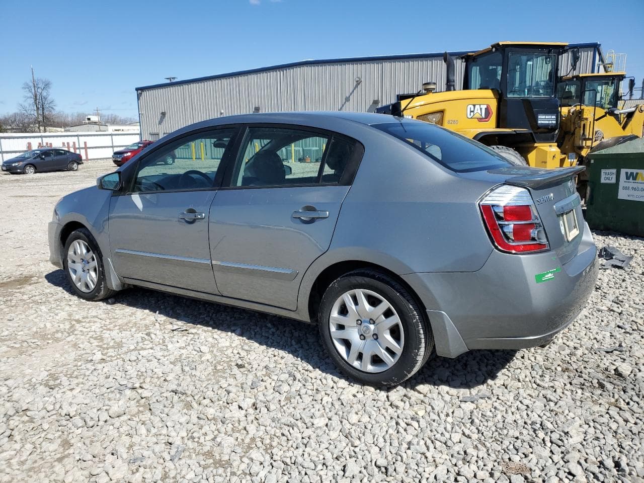 2011 Nissan Sentra 2.0S - foto 2