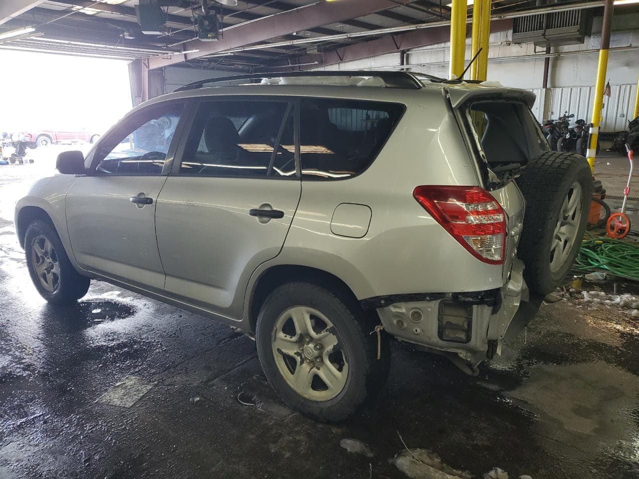 2012 Toyota Rav4 Base - foto 2