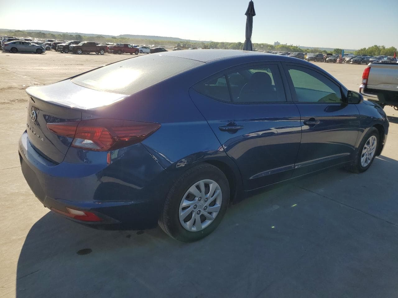 2020 Hyundai Elantra Se - foto 3