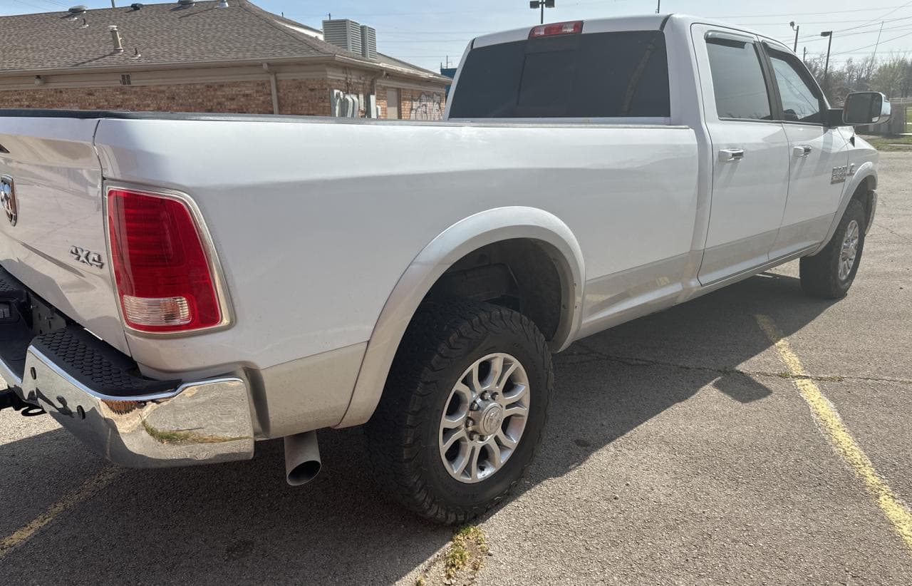 2015 Ram 2500 Laramie - foto 4