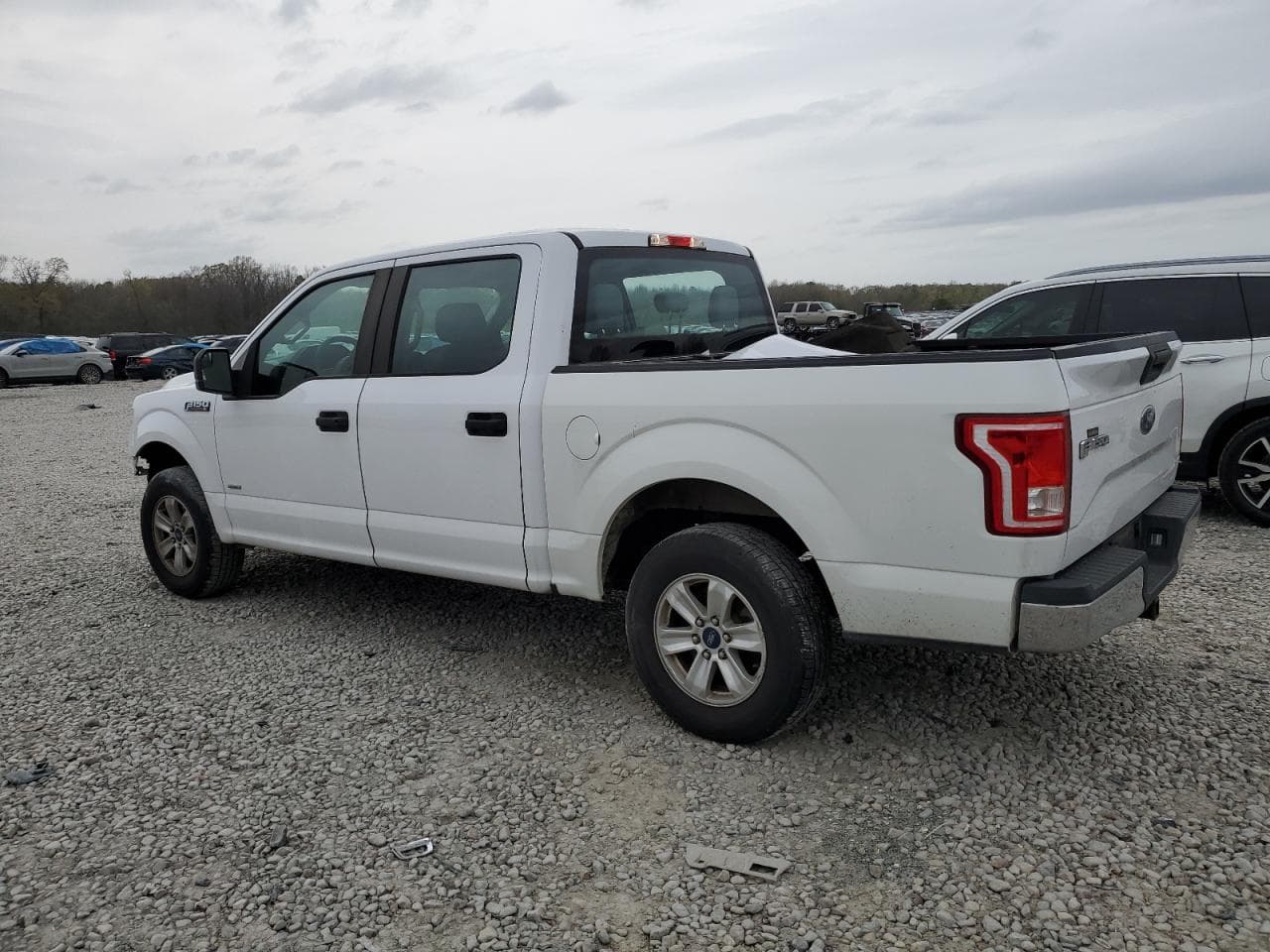 2015 Ford F150 Supercrew - foto 2