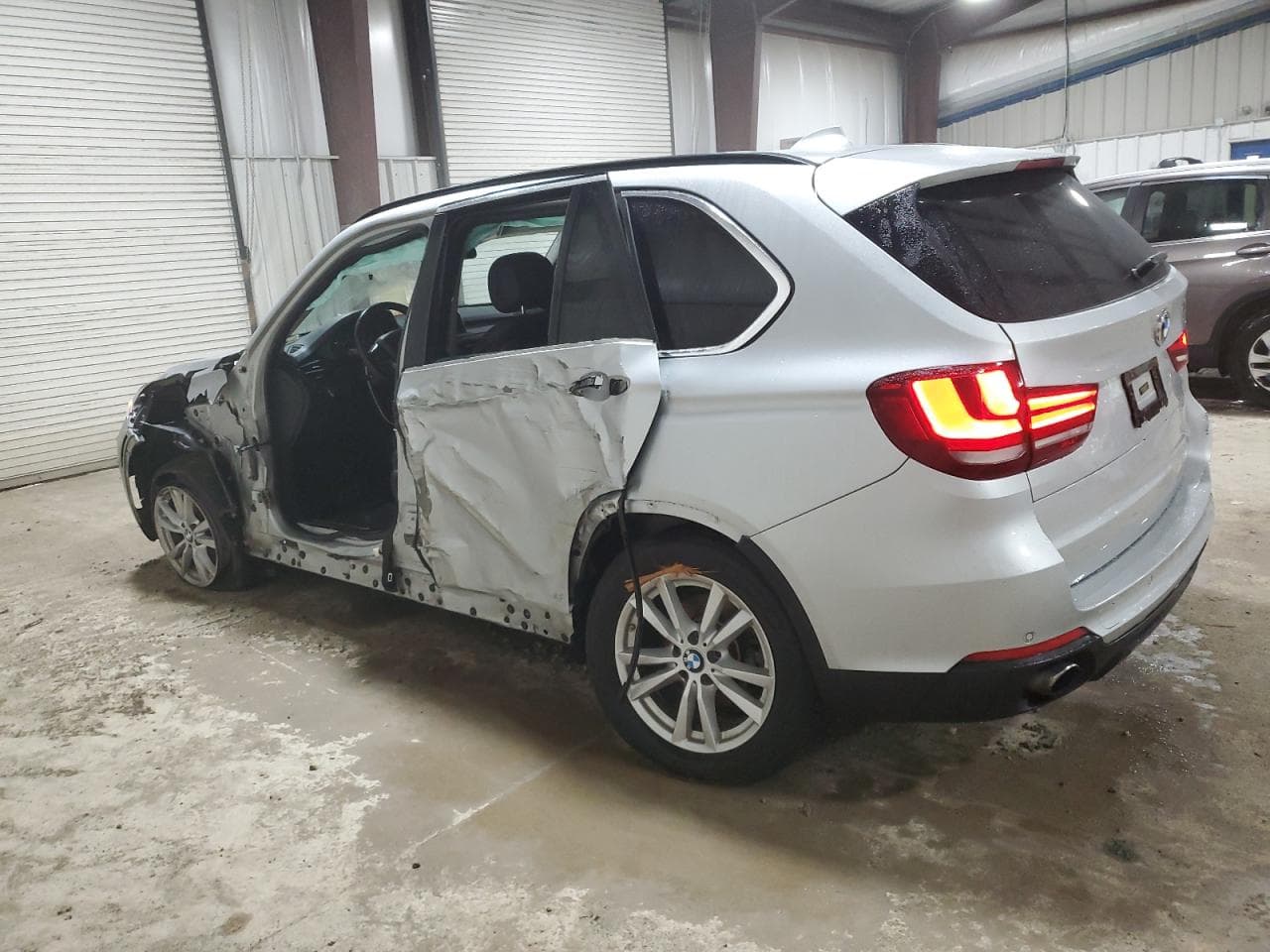 2015 BMW X5 xDrive35I - foto 2