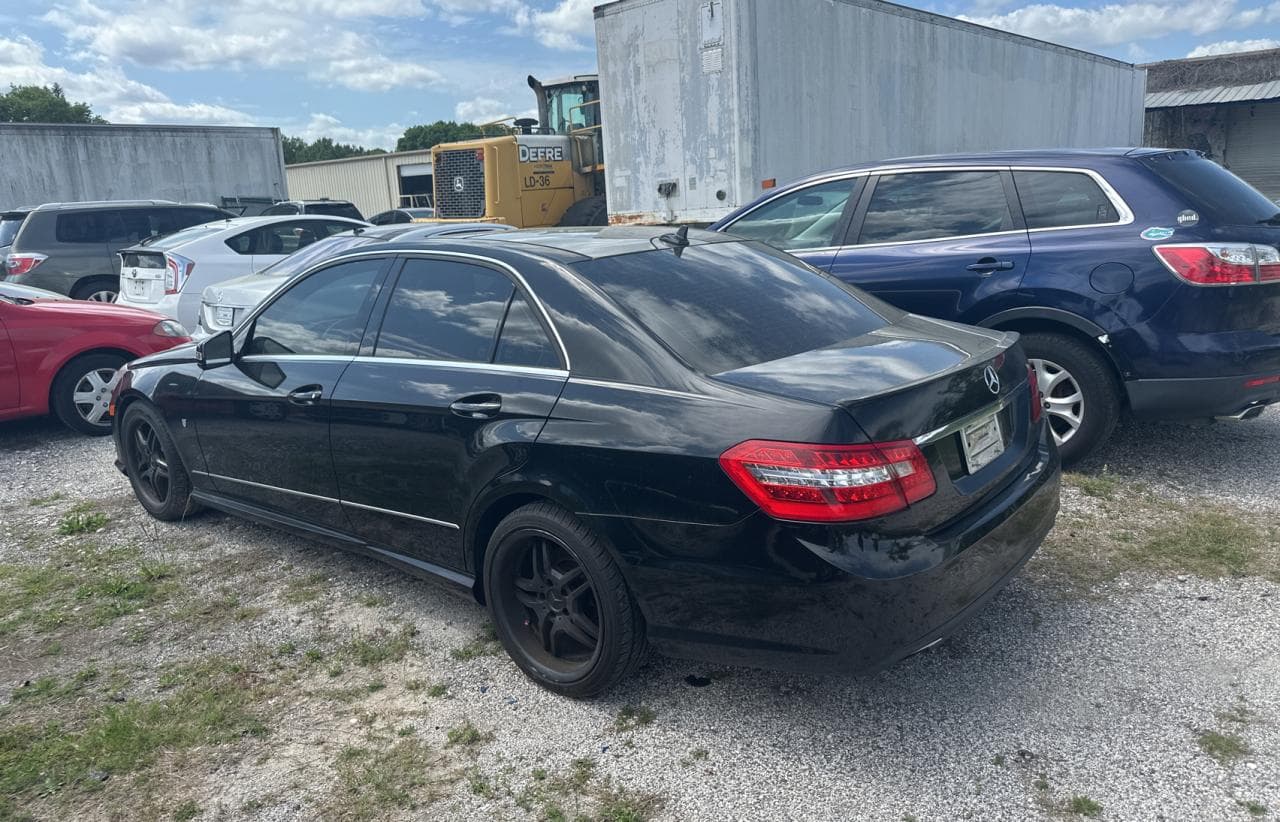 2011 Mercedes-Benz E 350 4Matic - foto 3