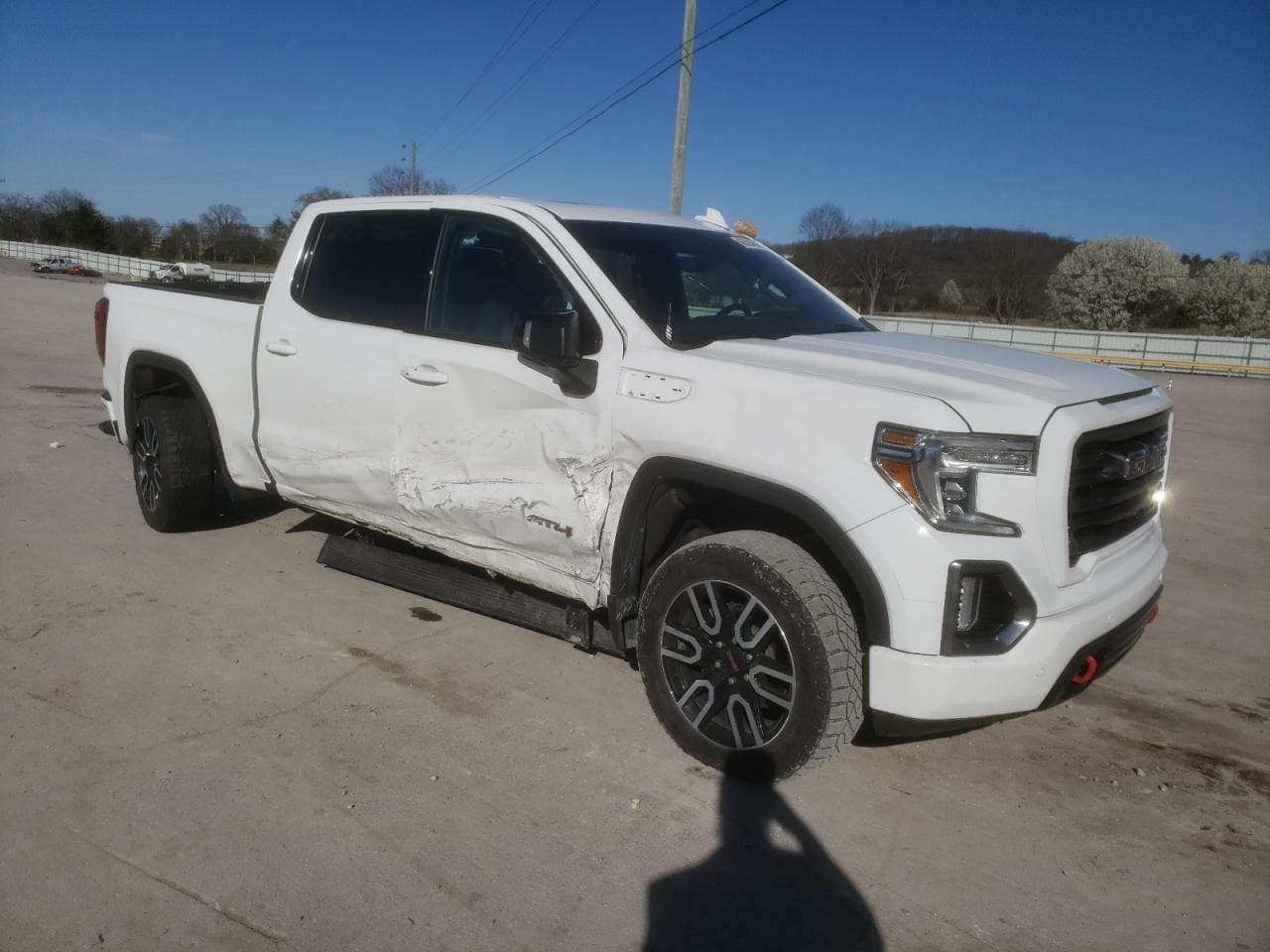 2021 GMC Sierra K1500 At4 - foto 4