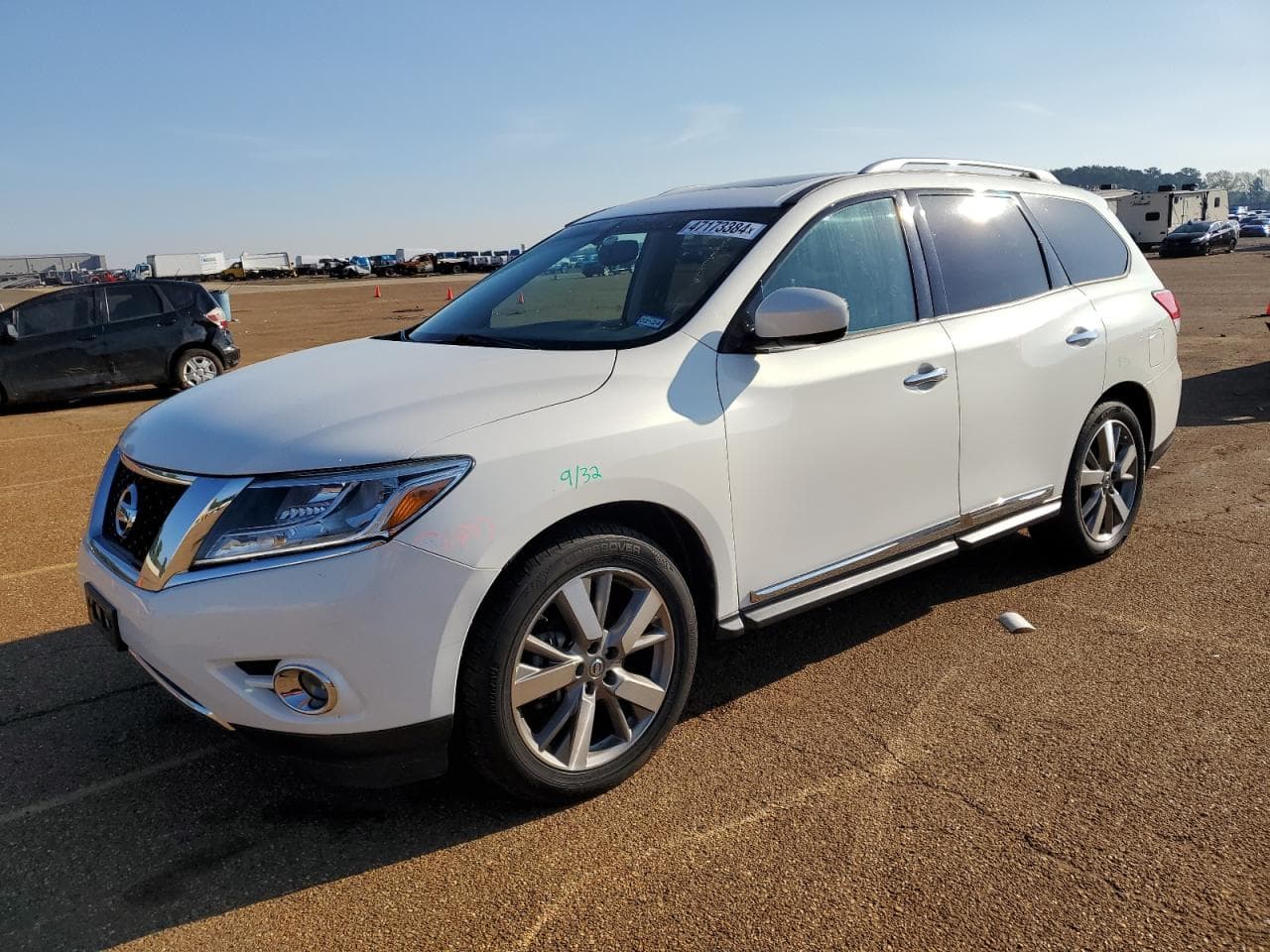 2014 Nissan Pathfinder S