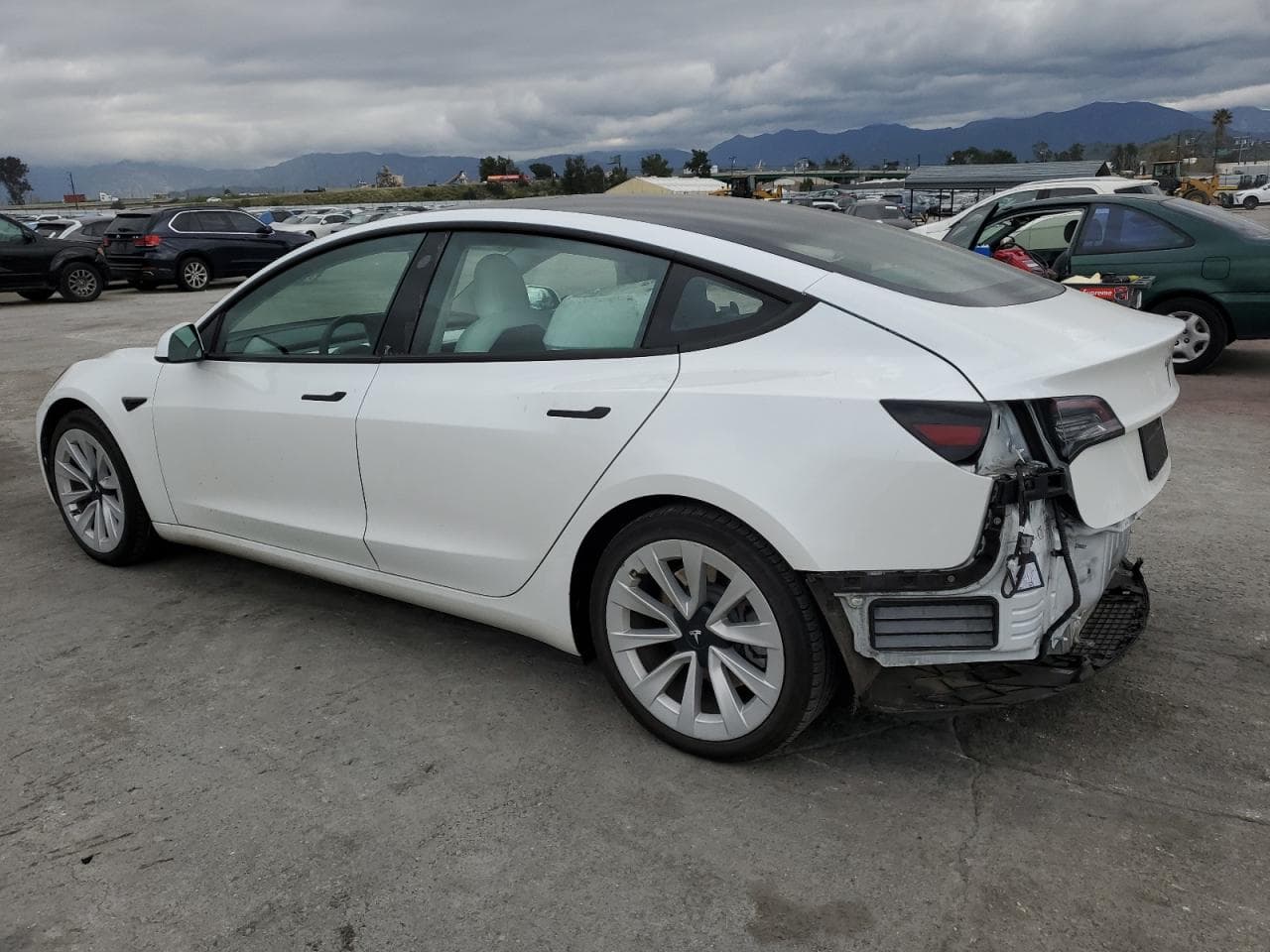 2021 Tesla Model 3 - foto 2