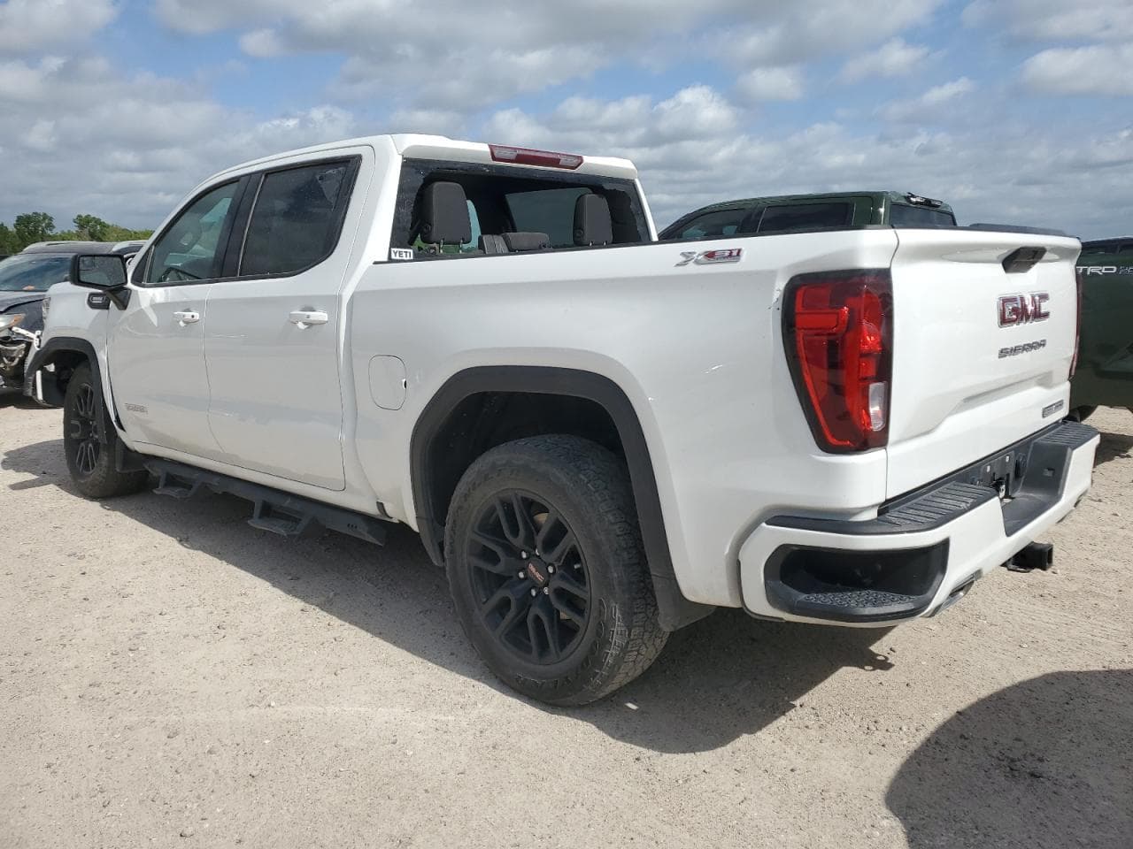 2021 GMC Sierra K1500 Elevation - foto 2