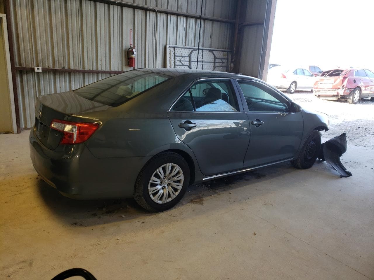 2012 Toyota Camry-Le - foto 3