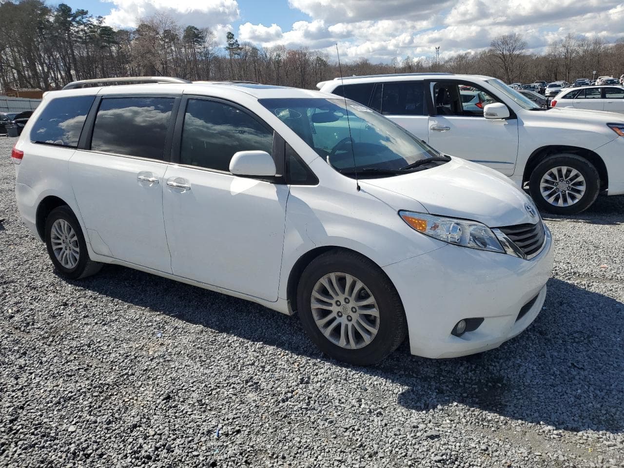 2013 Toyota Sienna Xle - foto 4