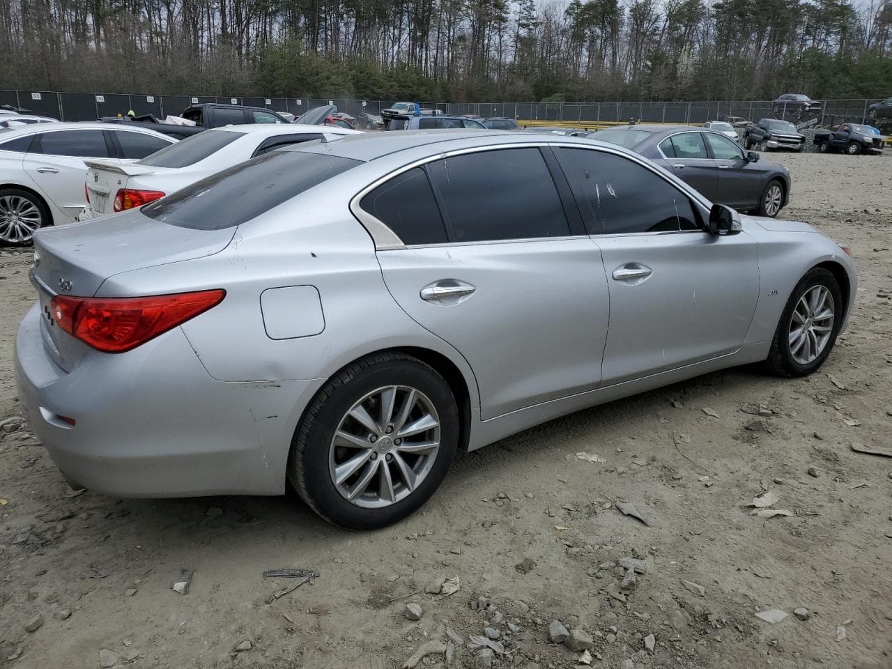 2016 Infiniti Q50 2.0T Base - foto 3