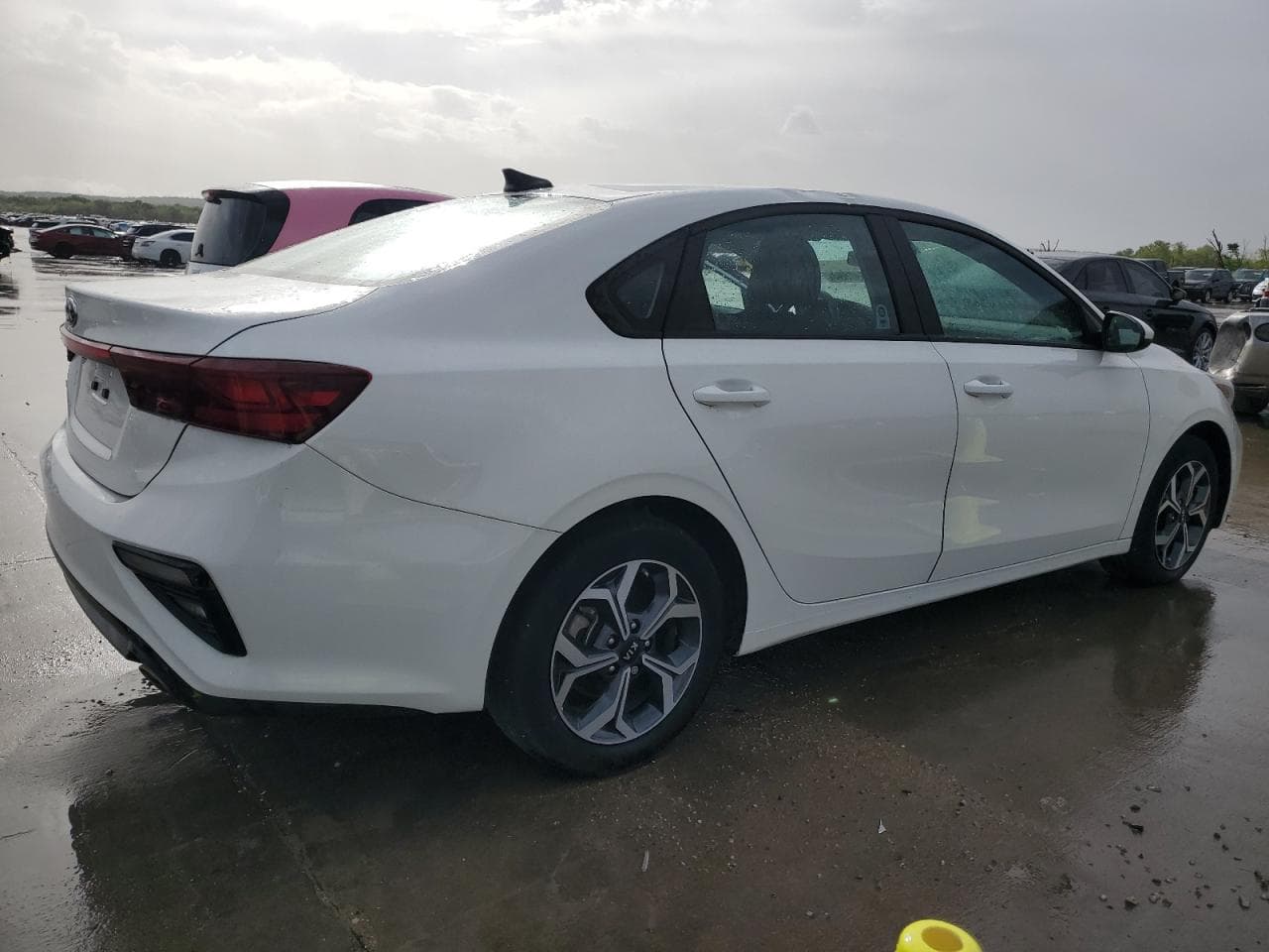 2020 Kia Forte Fe - foto 3