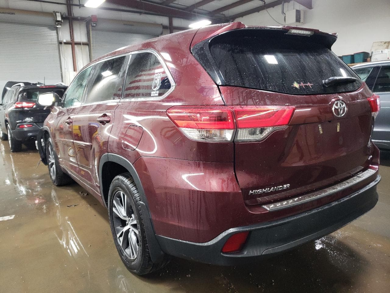 2018 Toyota Highlander Le - foto 2