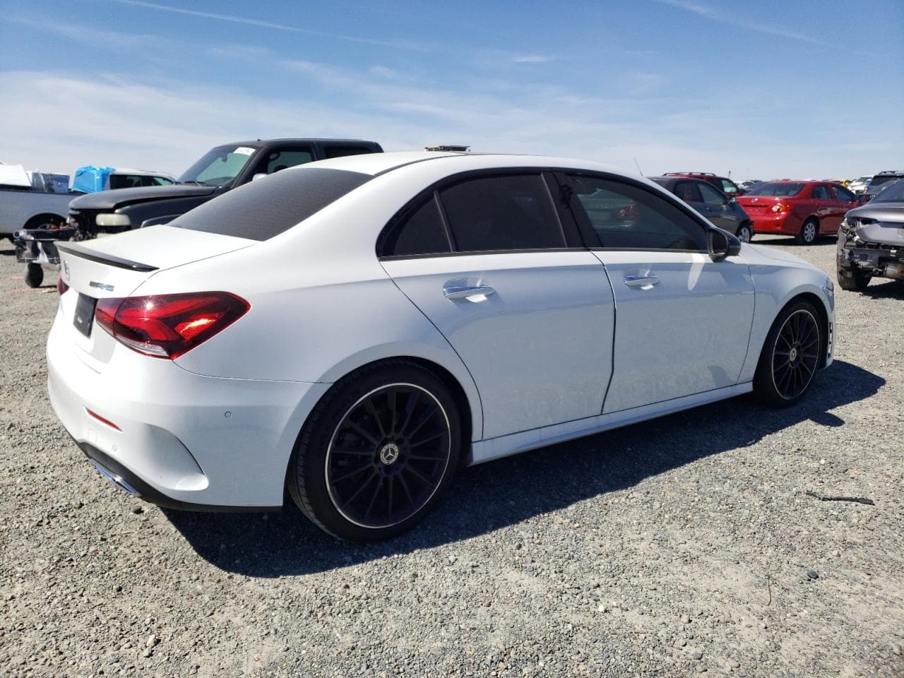 2020 Mercedes-Benz A 220 - foto 3