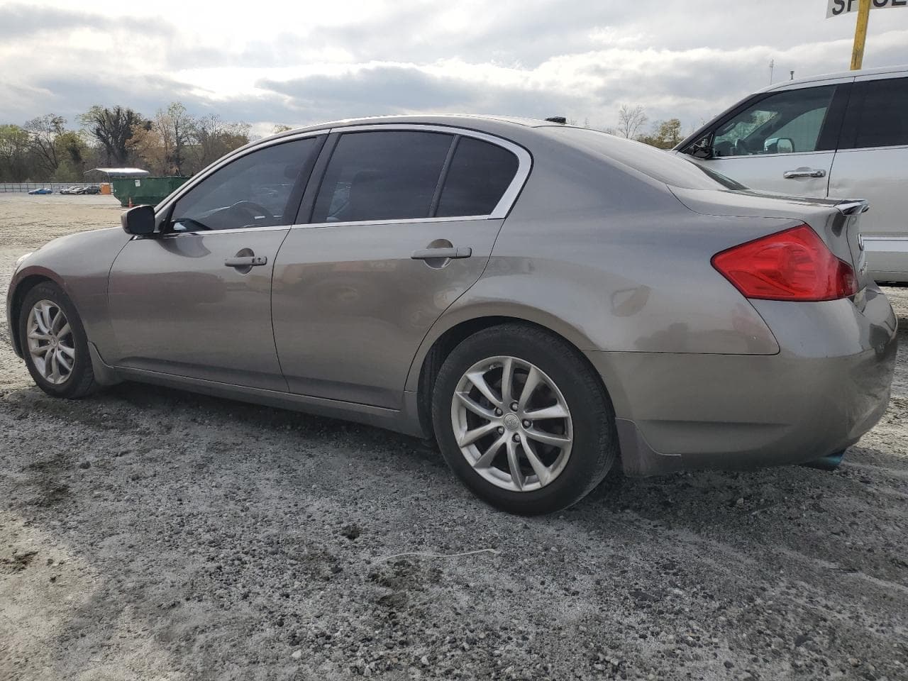 2009 Infiniti G37 Base - foto 2