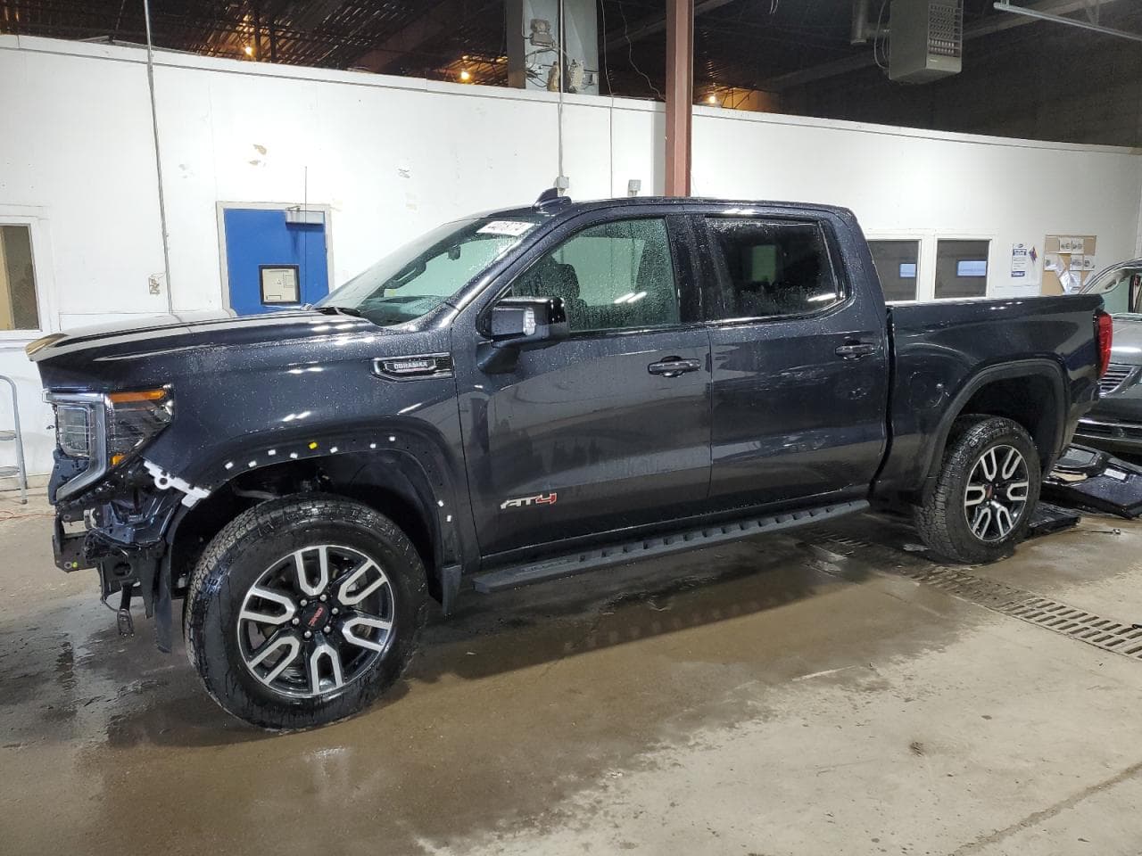2023 GMC Sierra K1500 At4