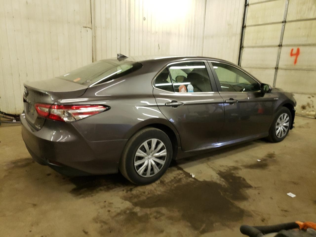 2019 Toyota Camry Le - foto 3