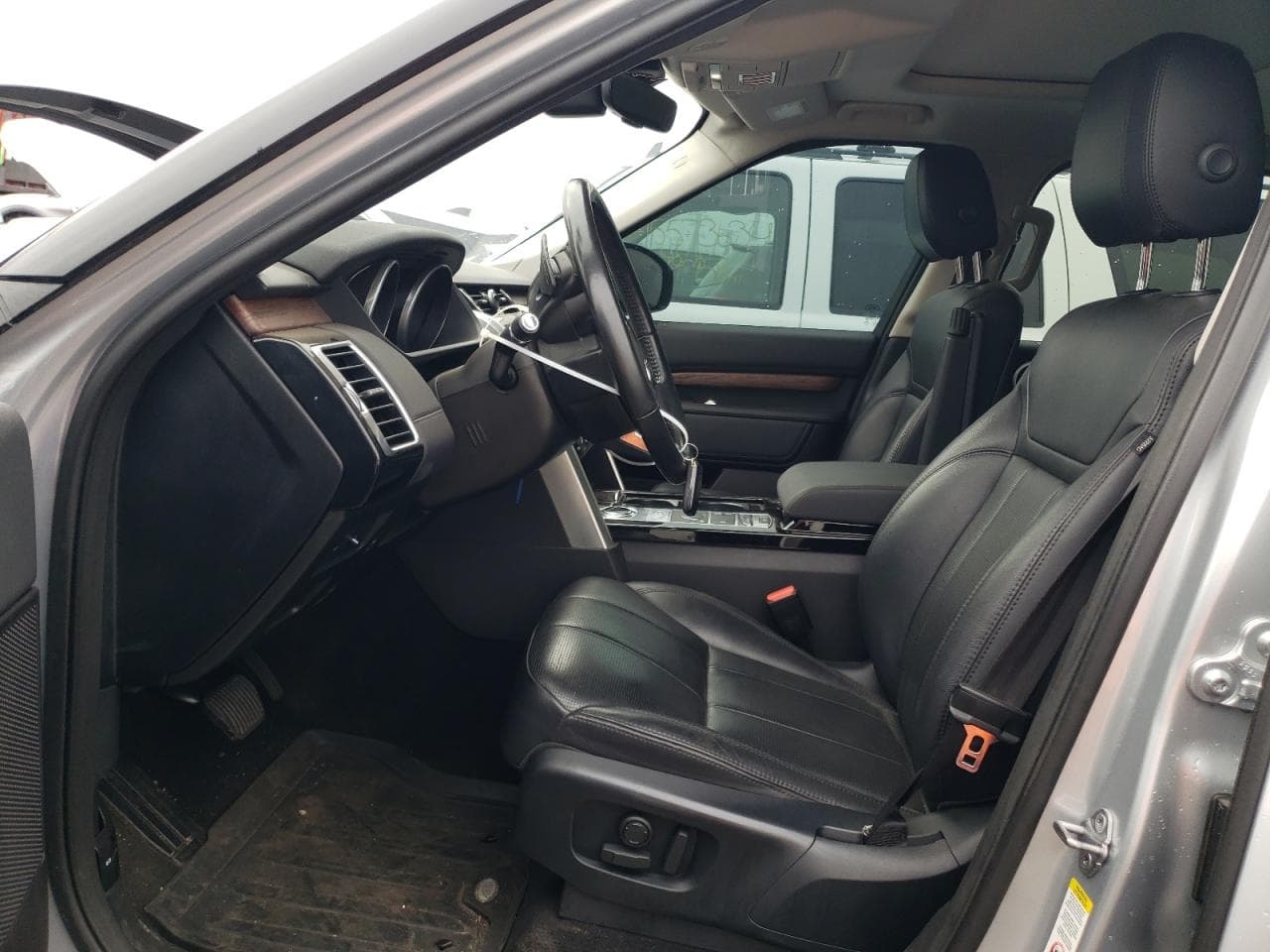 2017 Land Rover Discovery Hse - foto 3