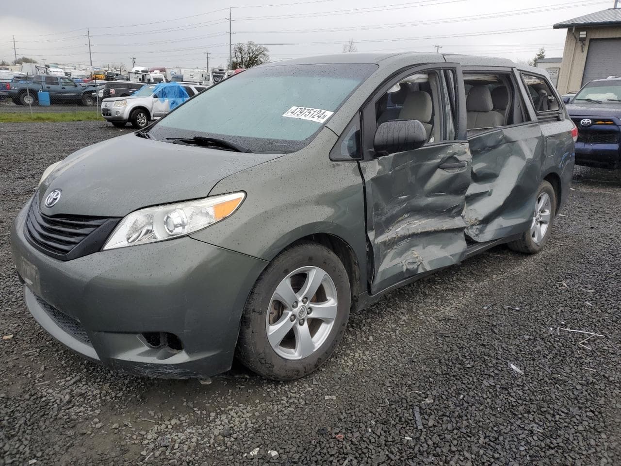 2013 Toyota Sienna