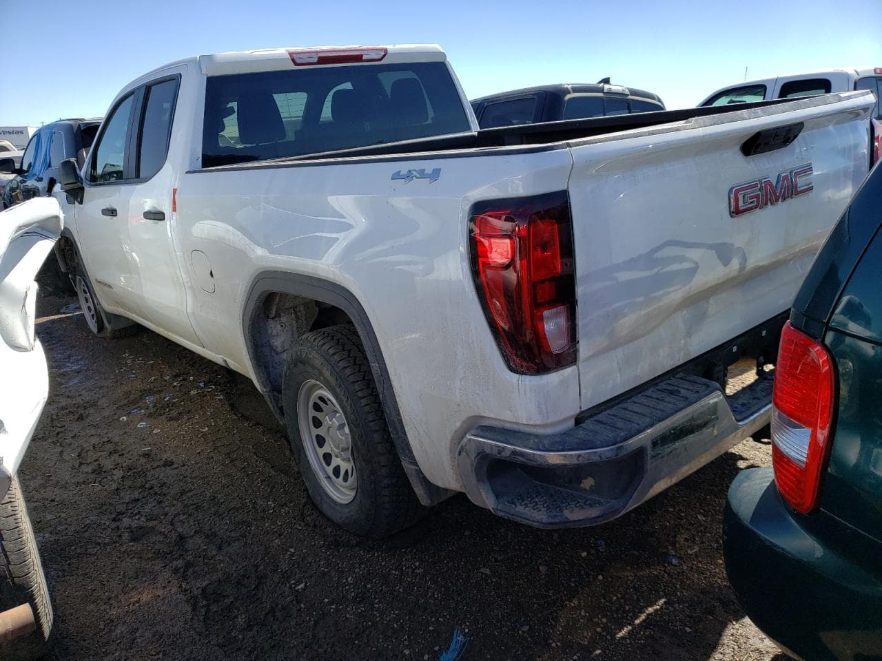 2023 GMC Sierra K1500 - foto 2